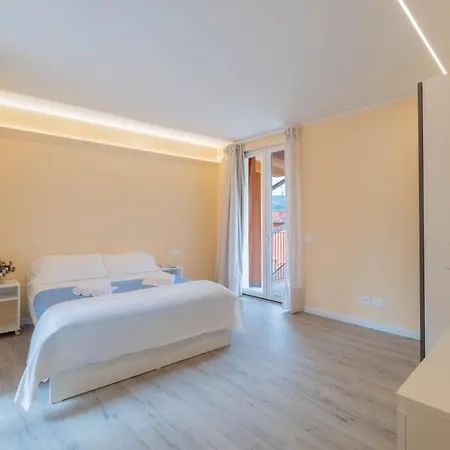 Lakeview Attico Saini / Centro Storico Apartment Stresa