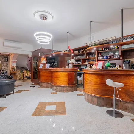 Lakeview Attico Saini / Centro Storico Apartment